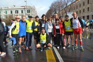 Un gruppo di atleti della Messina Marathon