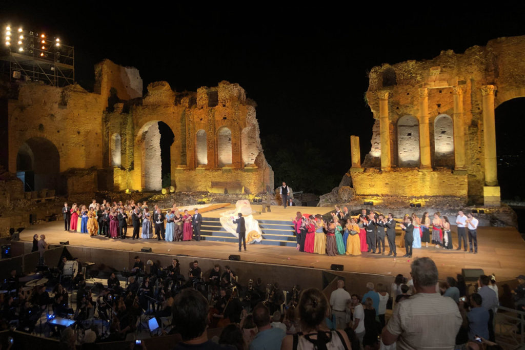 Taormina Film Fest rinviato a data da destinarsi. Priorità alla sicurezza