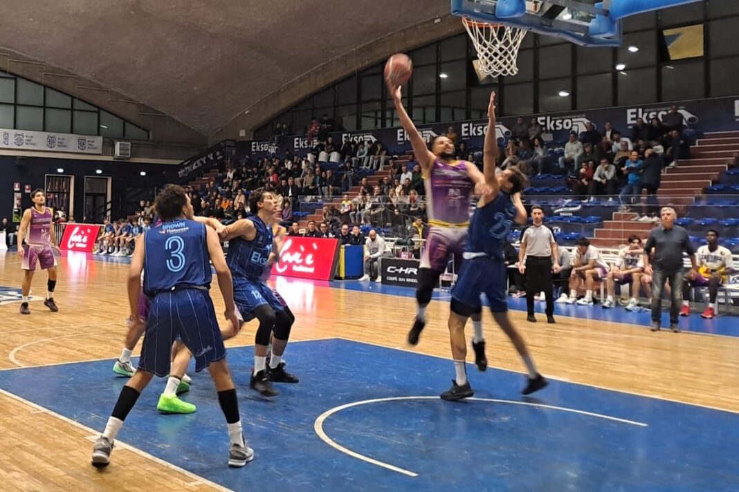 Castanea Basket Messina