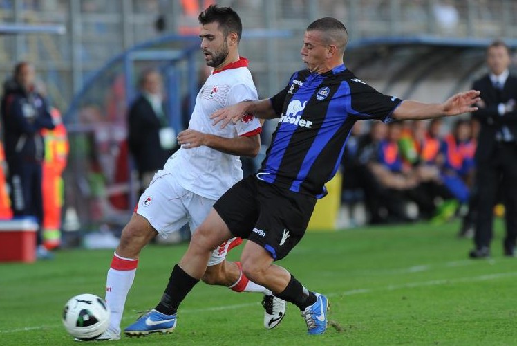 Dario Barraco in azione con la maglia del Latina