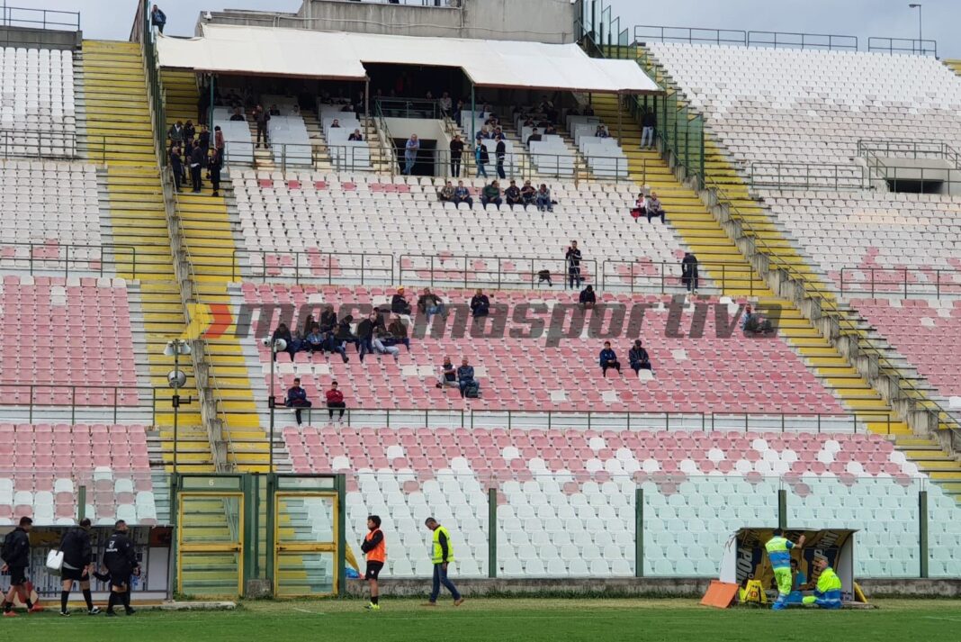 Tribuna A