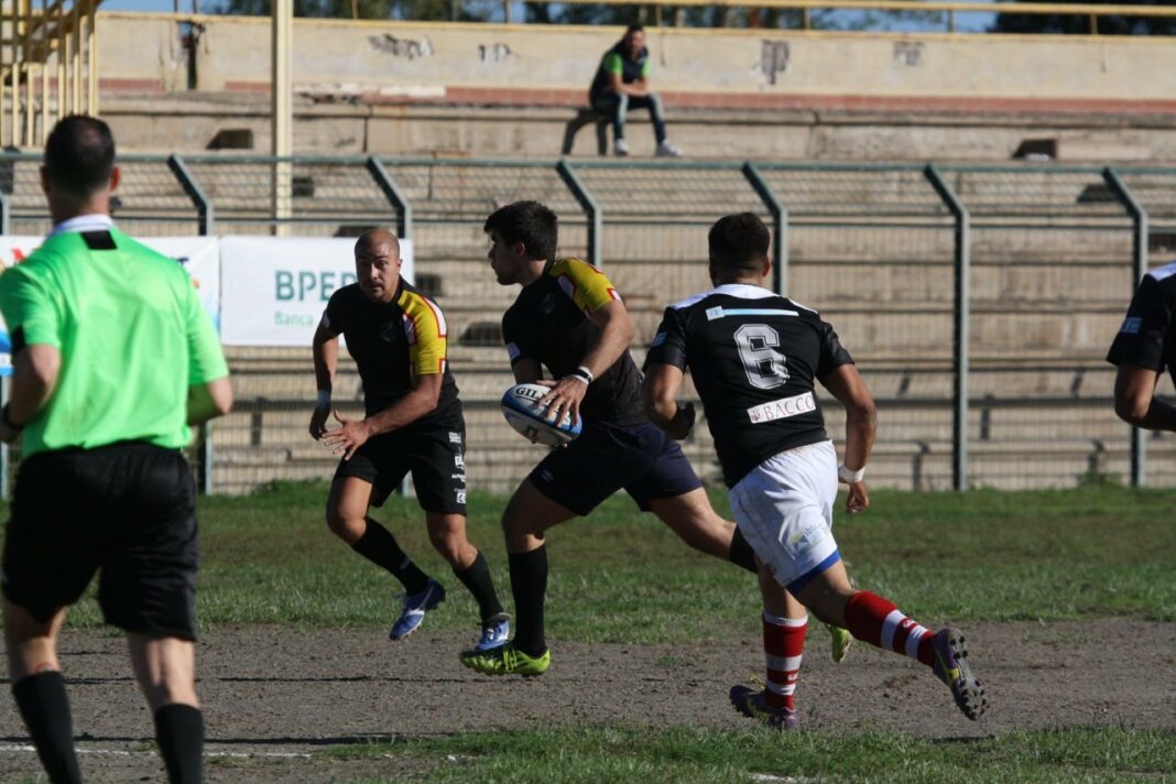 Una fase del derby tra Amatori Catania e Clc Messina