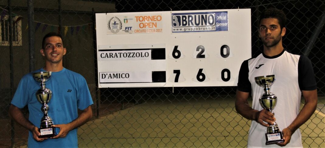 Michele D'Amico e Alberto Caratozzolo dopo la premiazione