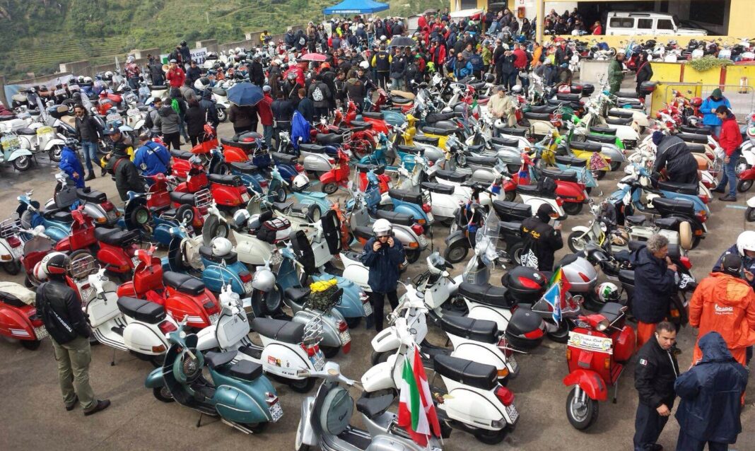 Vespa Club Taormina