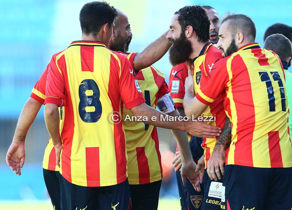 Il Lecce celebra il successo di Agrigento