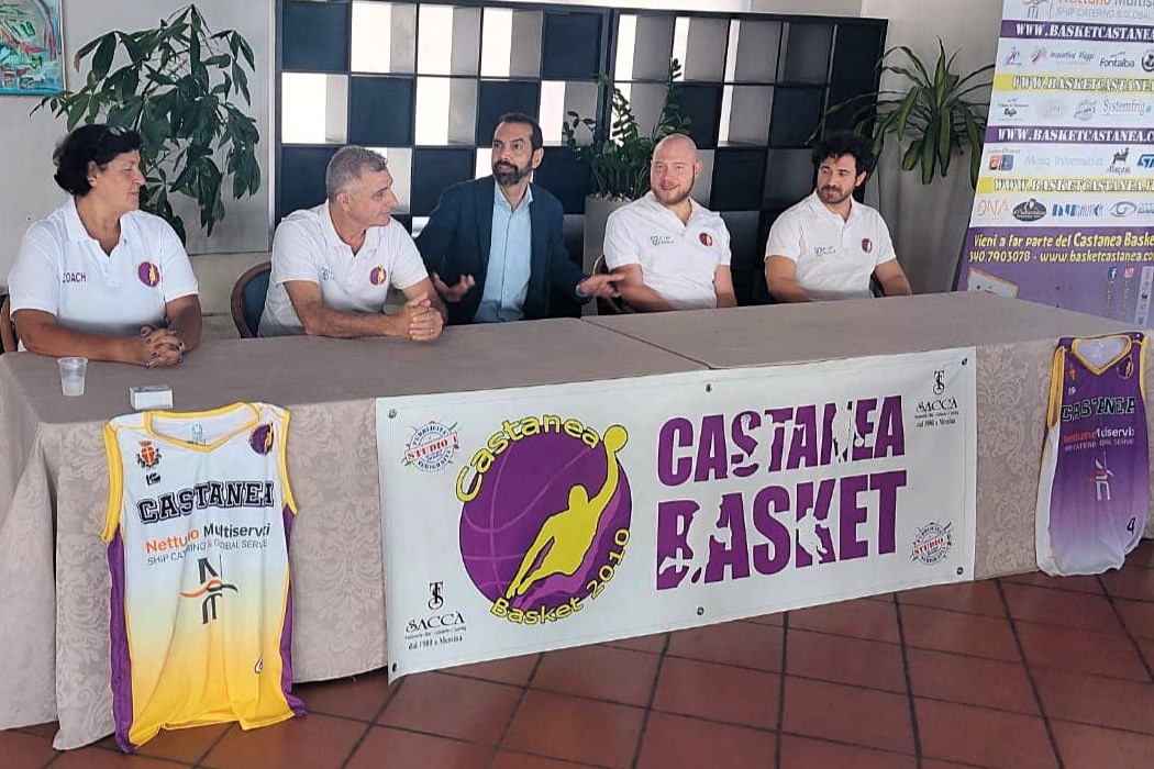 Castanea Basket Messina