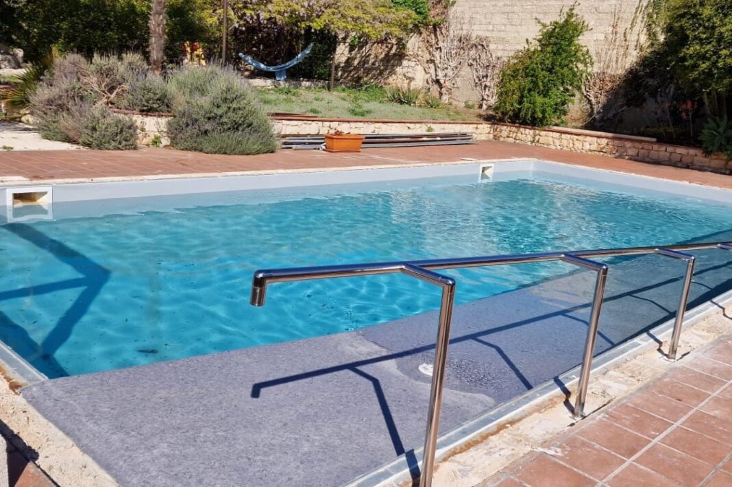 piscina accessibile