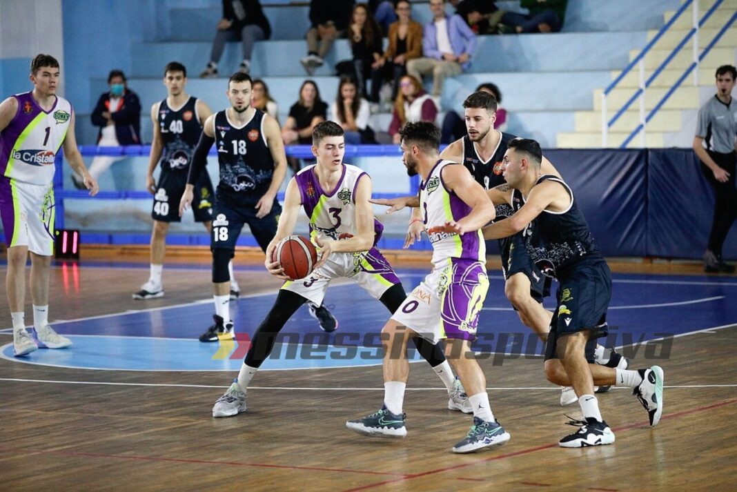 Castanea Basket Messina