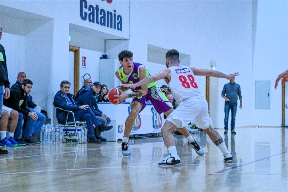 Castanea Basket Messina