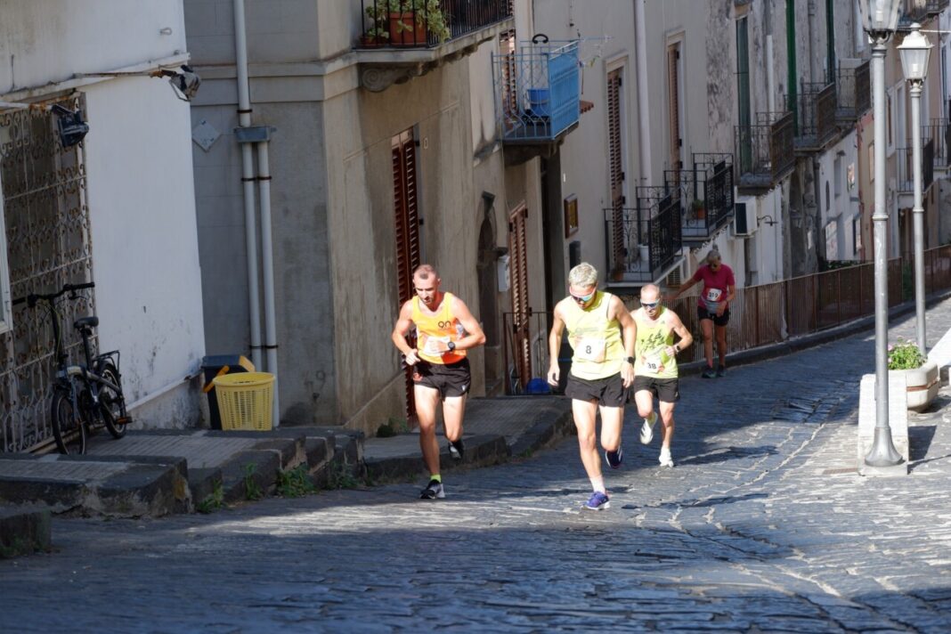 Giro Podistico delle Eolie