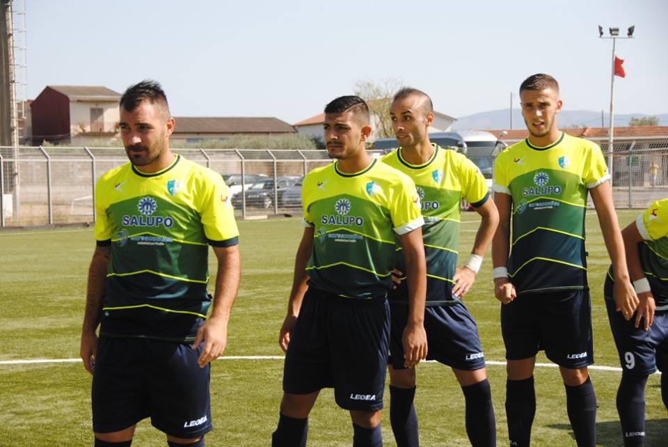 Parte della formazione del Sant'Agata (foto La Marca)