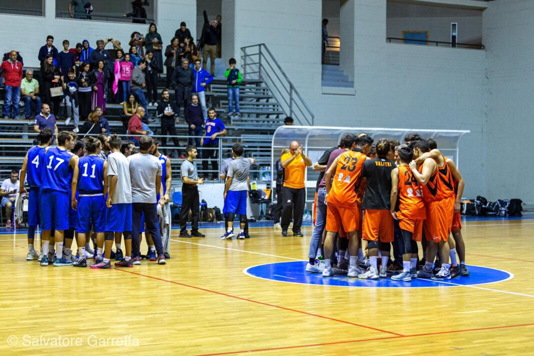 Tricenter Amatori Basket Messina festeggia la vittoria sul San Luigi Acireale photo Salvatore Garreffa