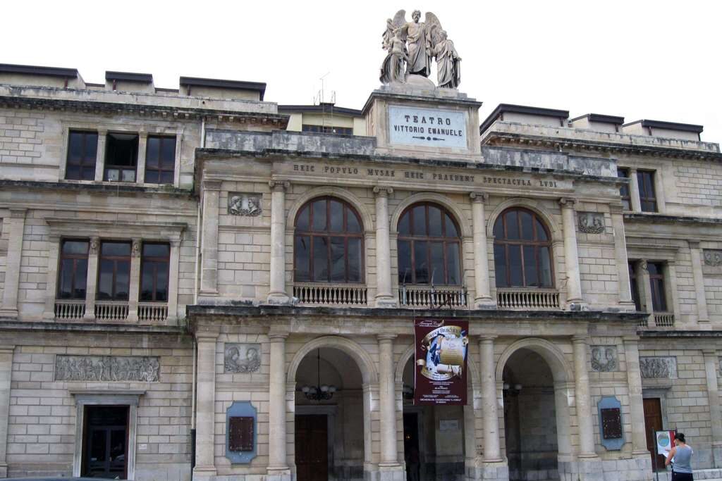 Teatro Vittorio Emanuele