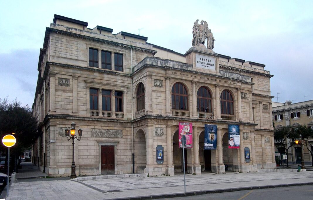 Teatro Vittorio Emanuele di Messina