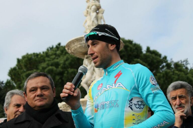 Nibali (VIDEO): “2013 da sogno, ora punto tutto sul Tour. E presto arriva Emma”