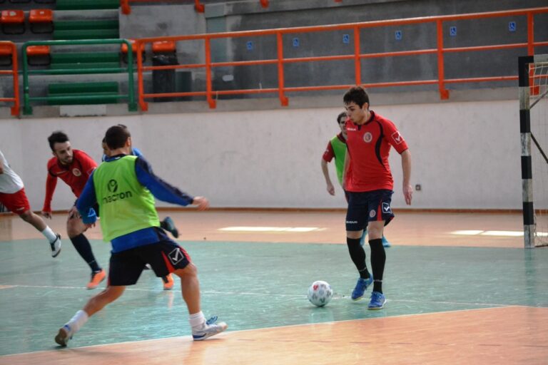 Il Futsal Peloro Messina sfida in casa il Mascalucia C5