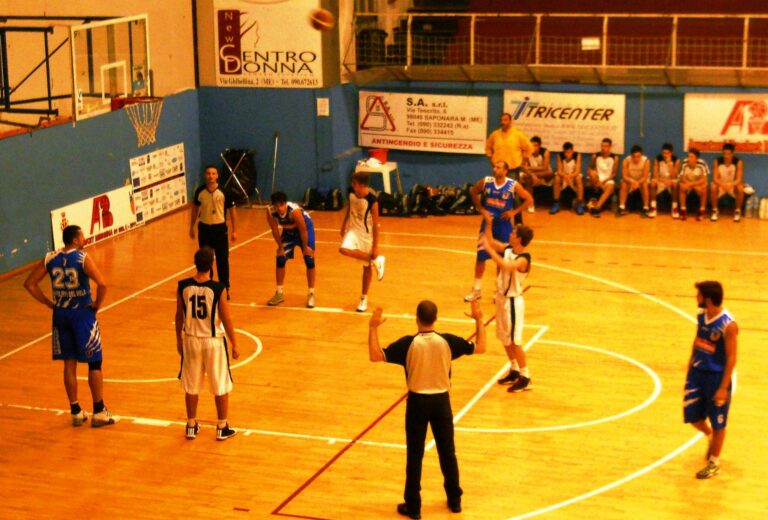 Il Cocuzza conquista il derby. Alla Mia Basket non basta una prestazione generosa