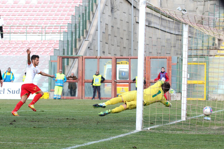 Verso il big match di Cosenza: il Messina sogna un’altra notte magica