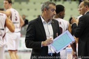 Trapani, l’appello di coach Lardo: “Tutti al palazzetto per il derby con l’Orlandina”