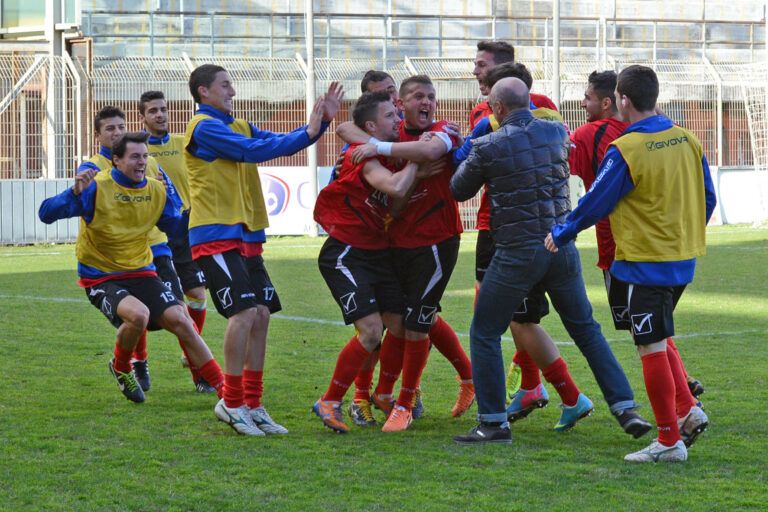 Città di Messina, ennesima beffa nel recupero: il Montalto risponde al solito Vella (2-2)