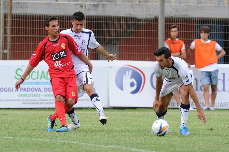 Il Città di Messina si impone in rimonta a Ragusa. Primi gol per Bruno e Pino