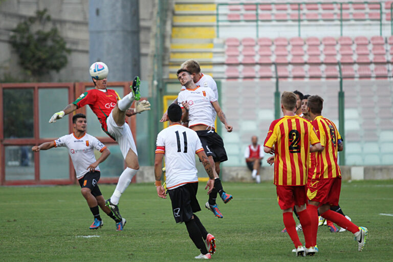 La Salernitana sfiderà il Catanzaro, vittorioso sul campo del Melfi