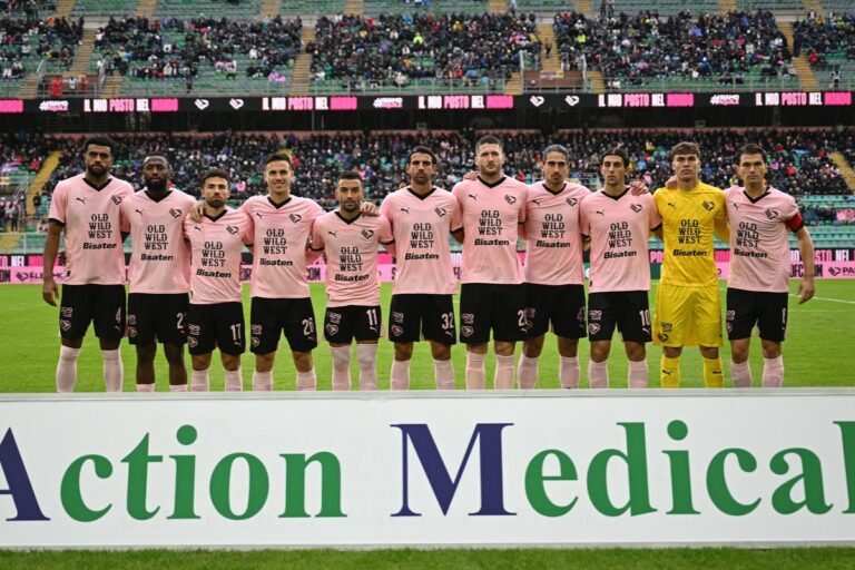 Palermo-Catanzaro, i rosanero a caccia dei tre punti nonostante i precedenti