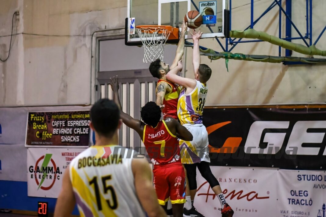 Castanea Basket Messina